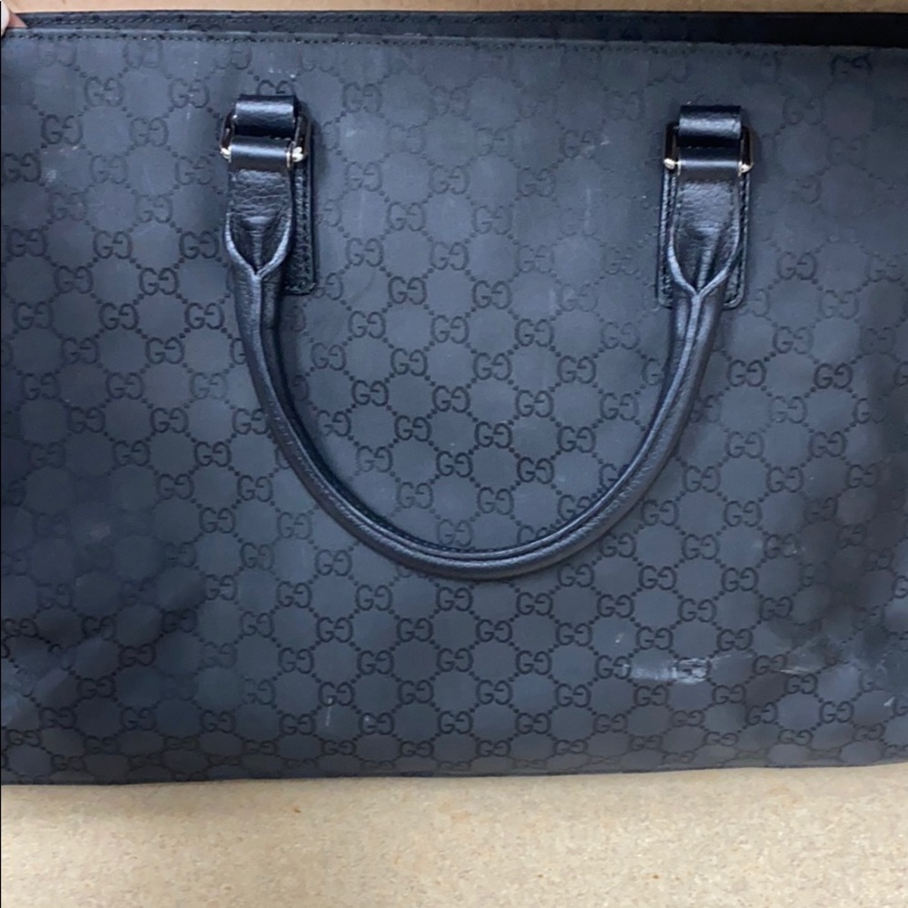 Gucci - Picture 4 of 4